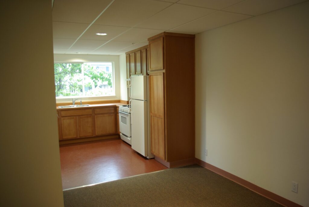 Seeking Move-In Donations of New Microwaves and Televisions for Homeless Clients 9 PearlApt scaled 1